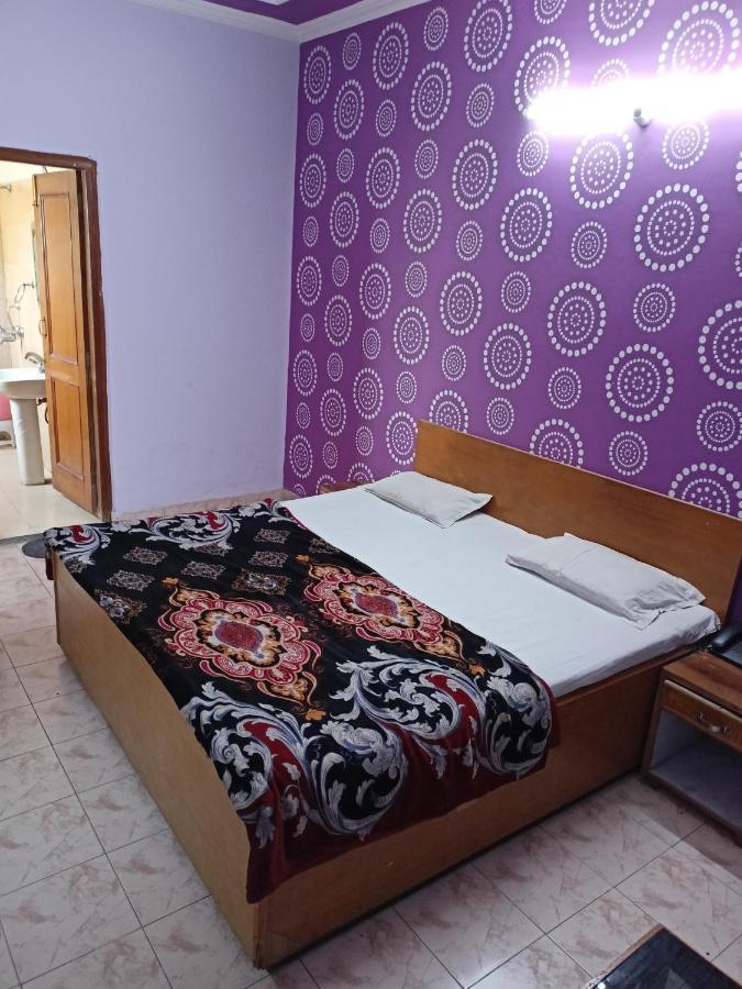 Sunrise Hotel Джаландхар Екстериор снимка